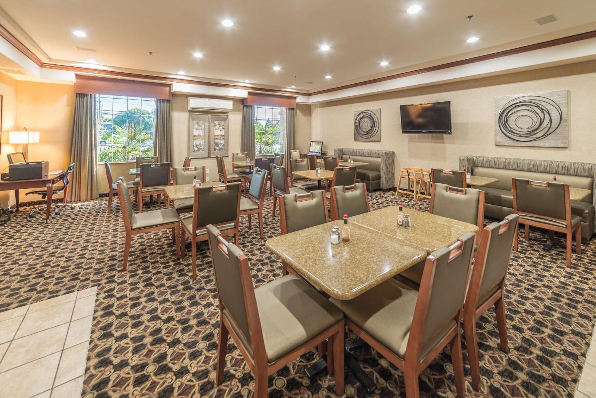 Best Western University Inn And Suites Forest Grove Zewnętrze zdjęcie